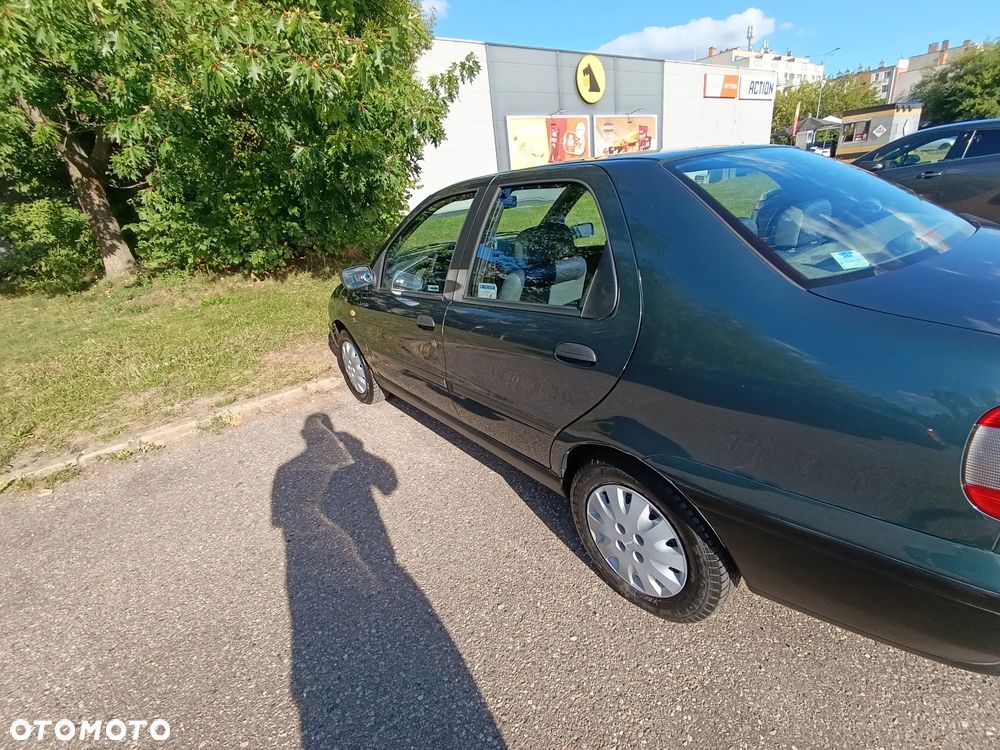 Fiat Siena 1.4 EL - 13