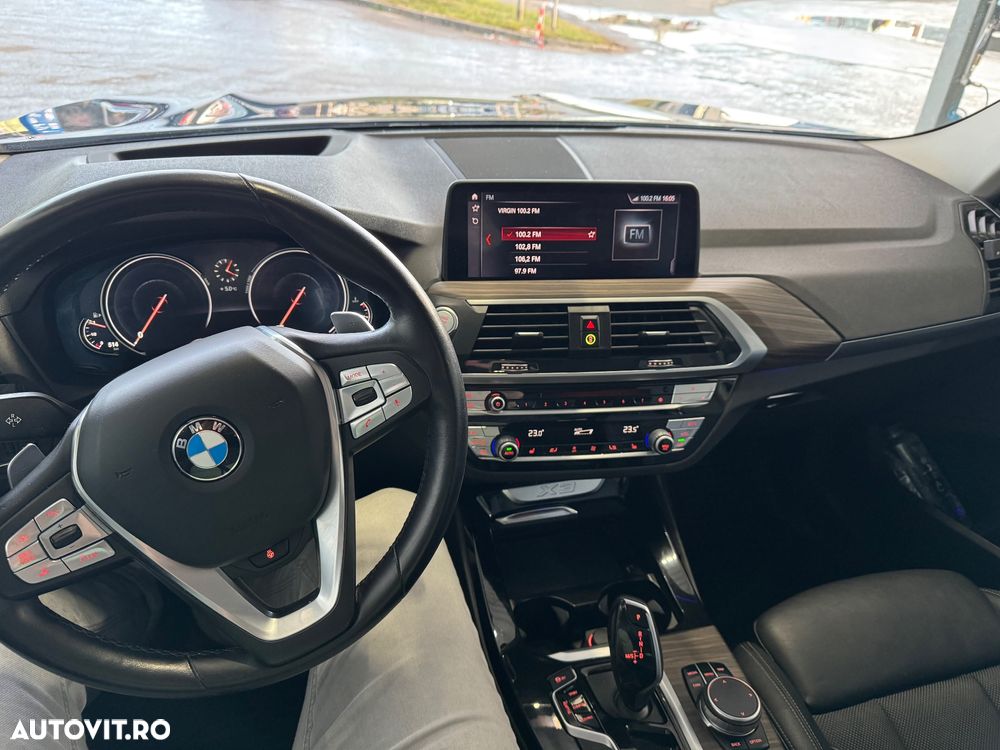 BMW X3 xDrive30i Aut. xLine - 11