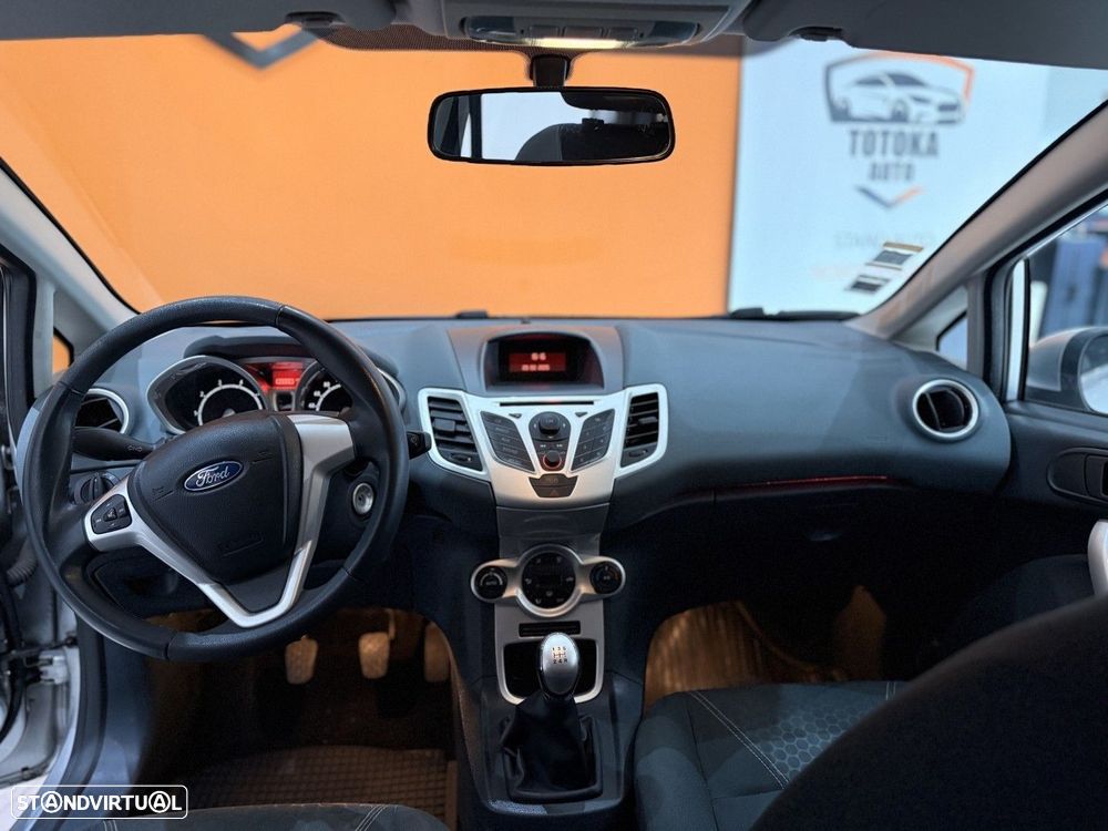 Ford Fiesta 1.25 Titanium - 9