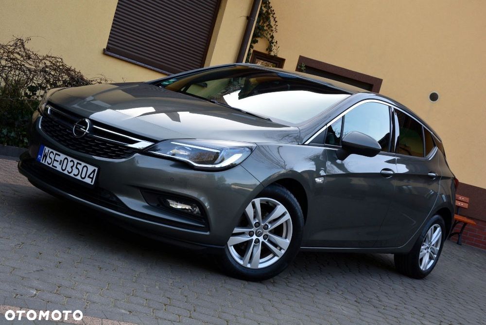 Opel Astra 1.4 Turbo Innovation - 4