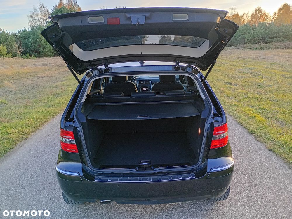 Mercedes-Benz Klasa B 200 CDI Autotronic Special Edition - 23