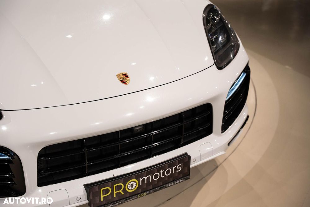 Porsche Cayenne Coupe S - 8