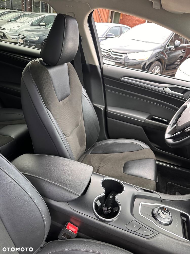 Ford Mondeo 2.0 EcoBlue Business Edition - 12
