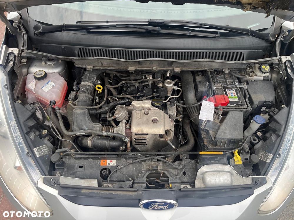 Ford B-MAX - 11