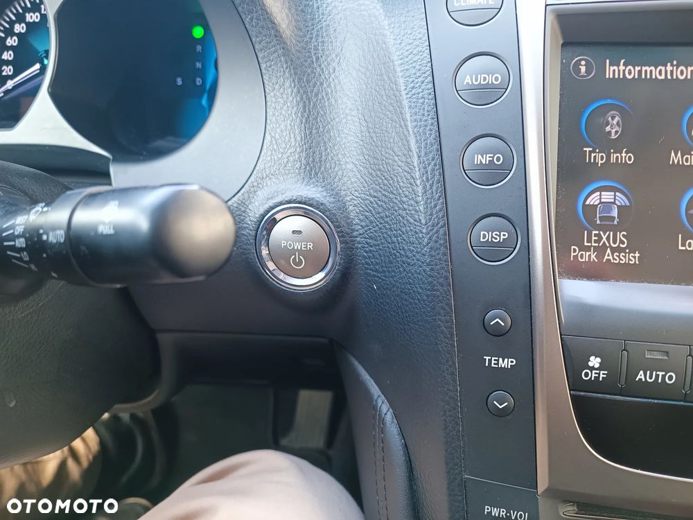 Lexus GS 450h Luxury Line - 21