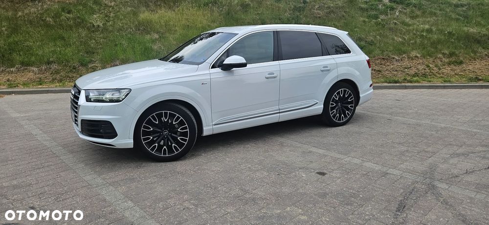 Audi Q7 - 3
