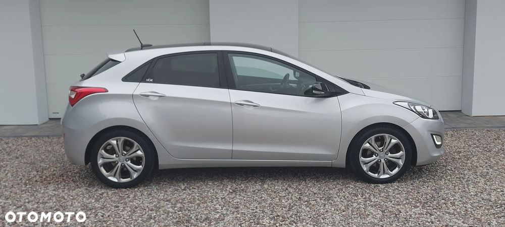 Hyundai i30 1.6 CRDi BlueDrive Comfort - 4
