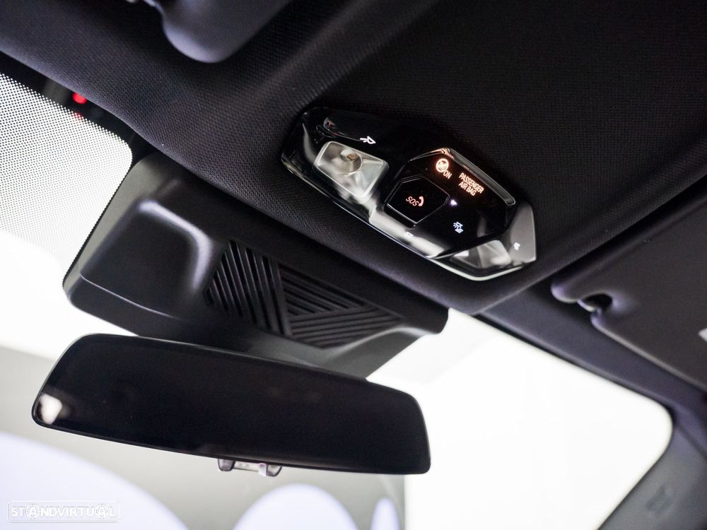 BMW iX1 eDrive20 Pack Desportivo M Pro - 40