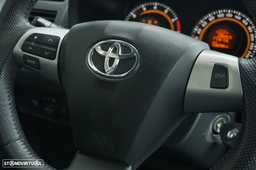 Toyota Auris 1.33 VVT-i Life+ - 27