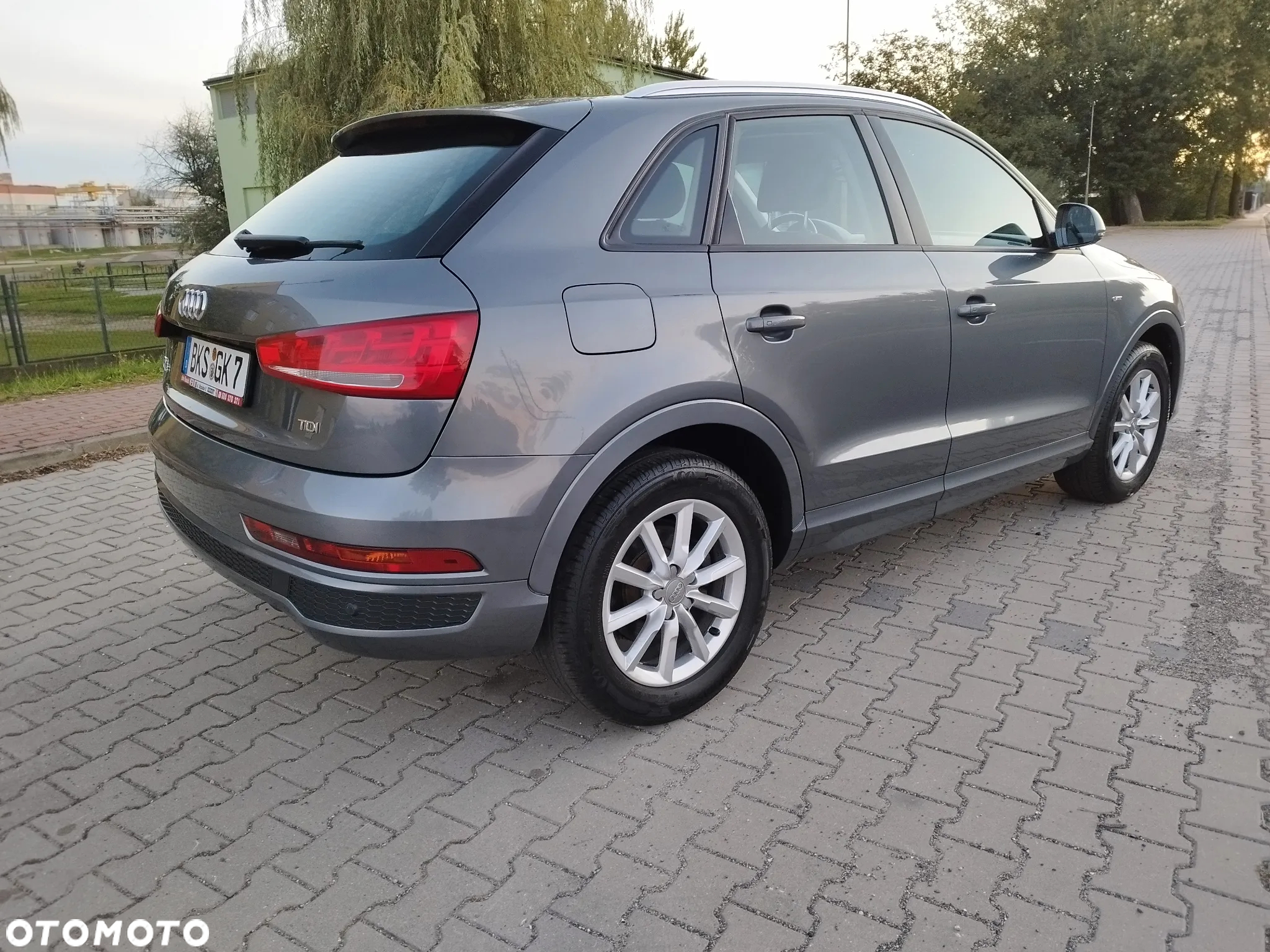 Audi Q3 35 TDI S line - 22