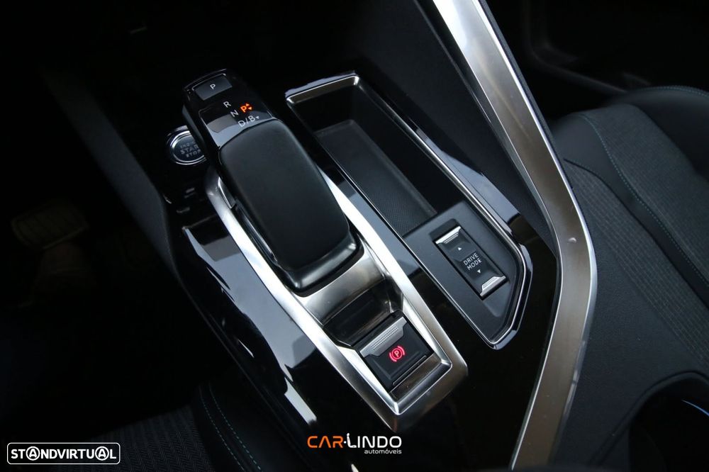 Peugeot 3008 1.6 Hybrid Allure Pack e-EAT8 - 19