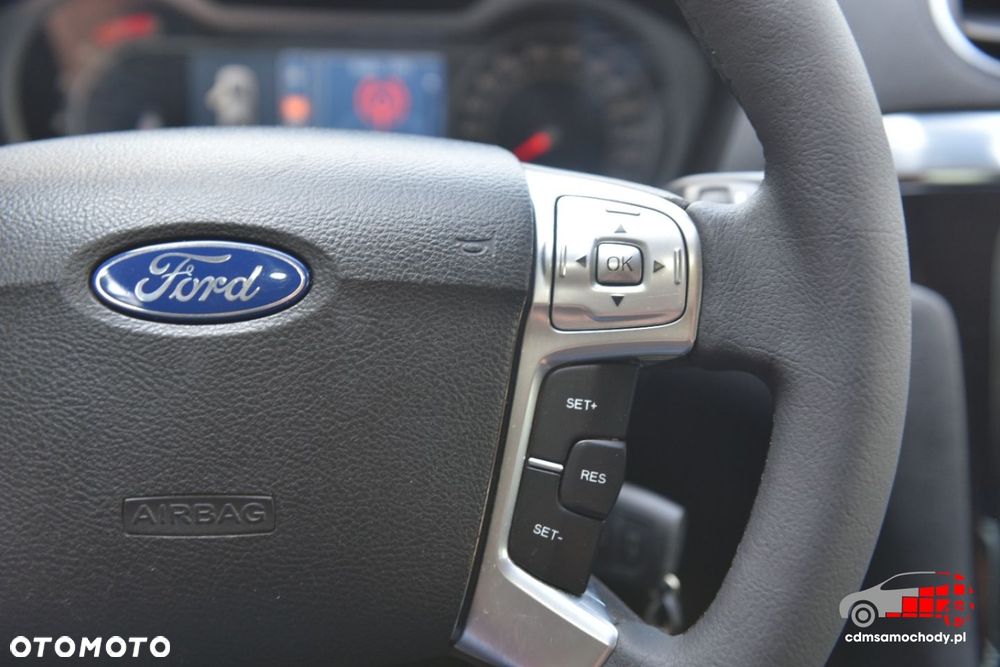 Ford S-Max - 31