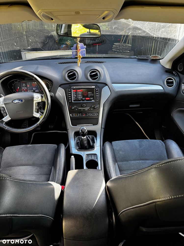 Ford Mondeo 2.0 TDCi Titanium - 12