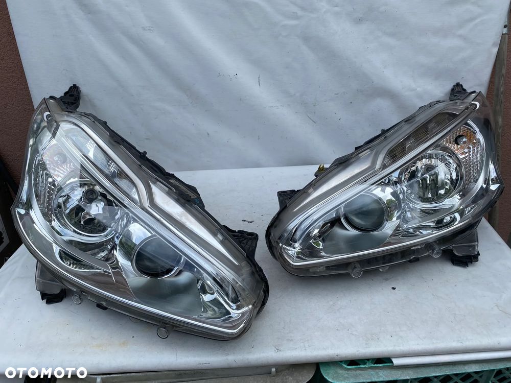 lampa peugeot 208 soczewki led lewa eu cała - 1