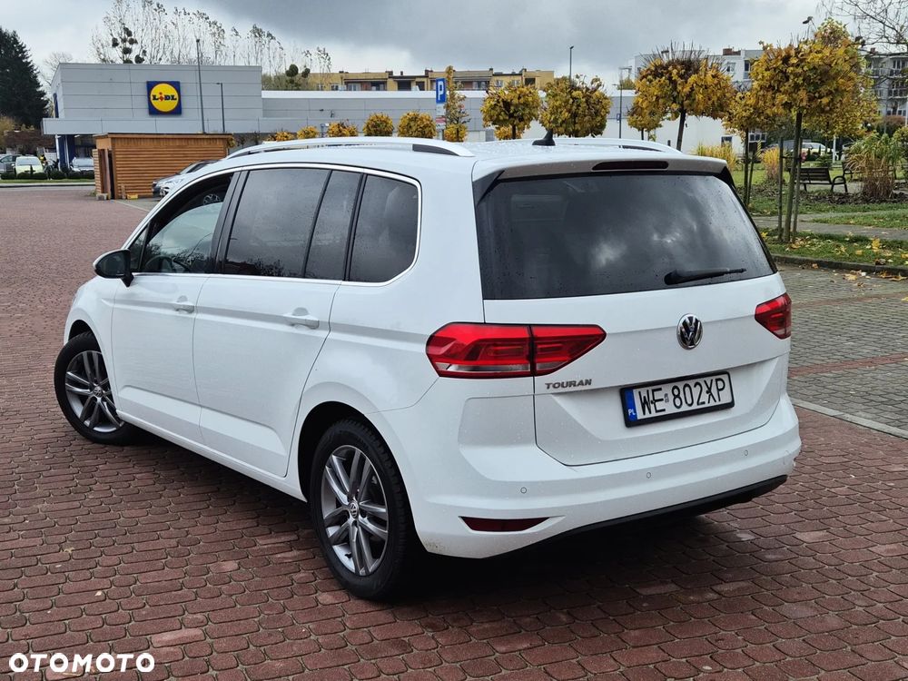 Volkswagen Touran 1.5 TSI EVO Highline DSG - 4