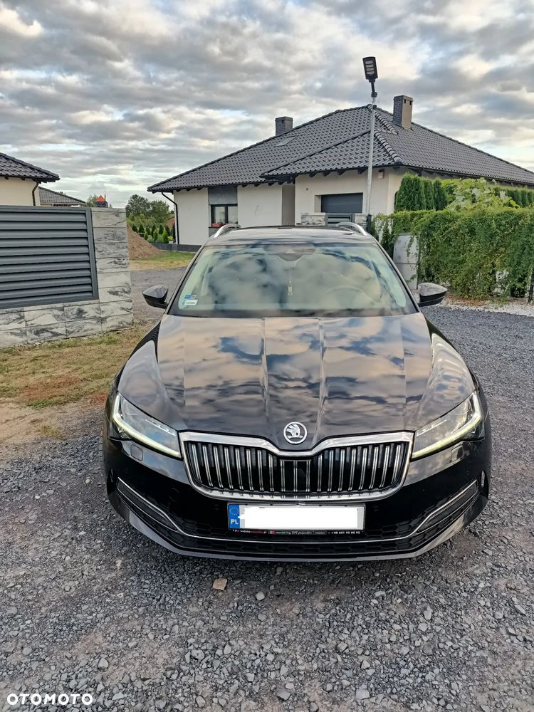 Skoda Superb 2.0 TSI Active DSG - 3