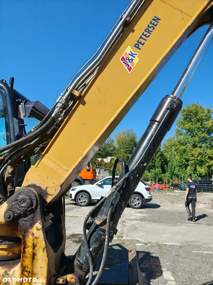 Caterpillar 308E - 36