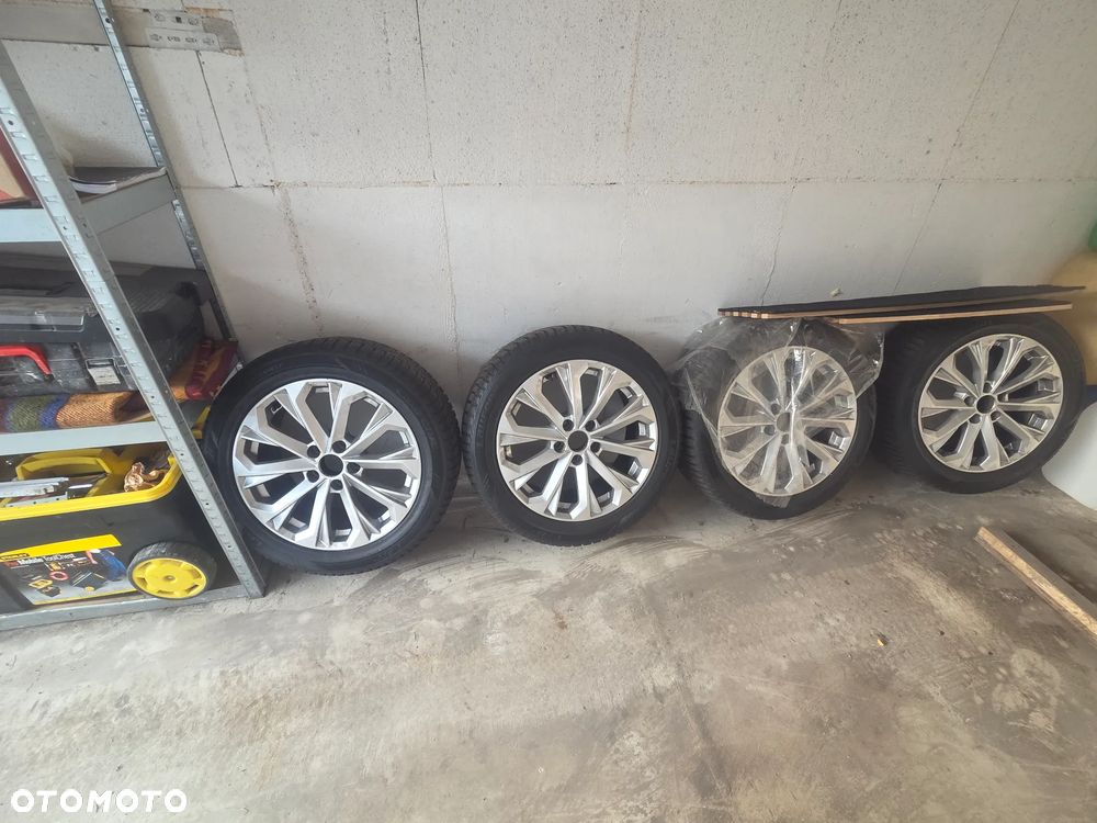 Audi A4 Avant 35 TDI mHEV Advanced S tronic - 11