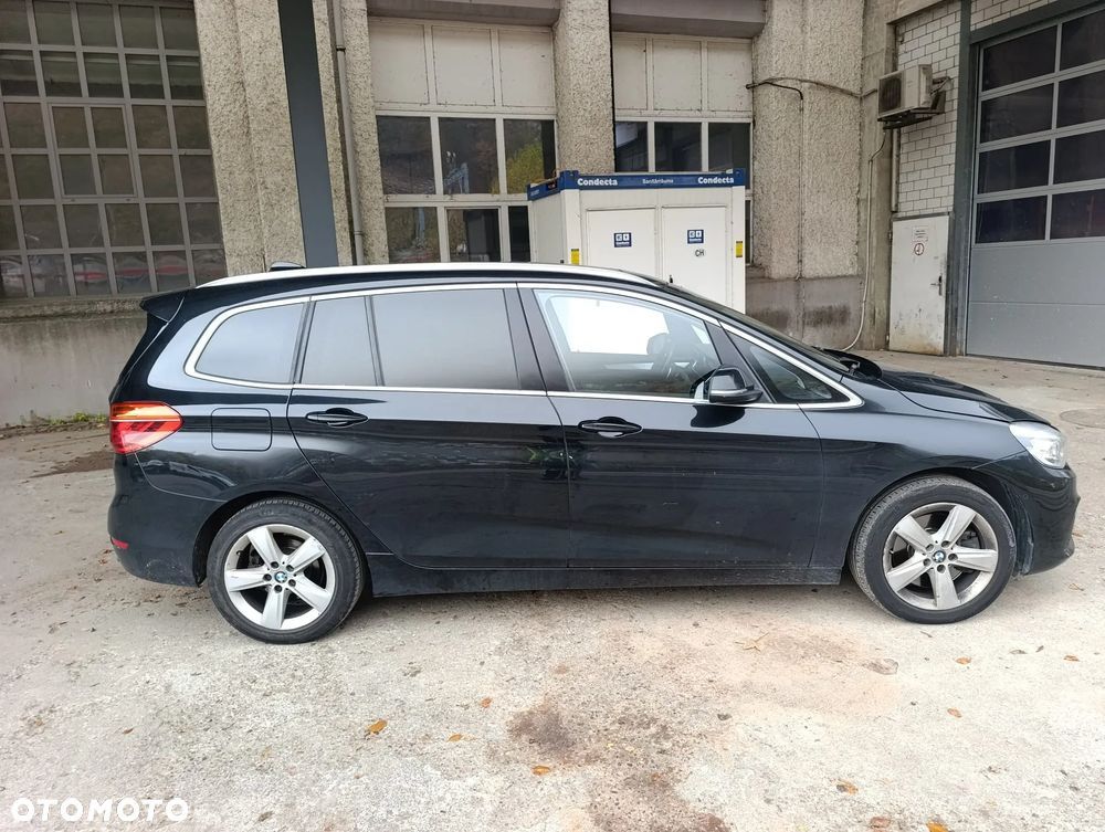 BMW Seria 2 220d Sport-Aut Luxury Line - 1