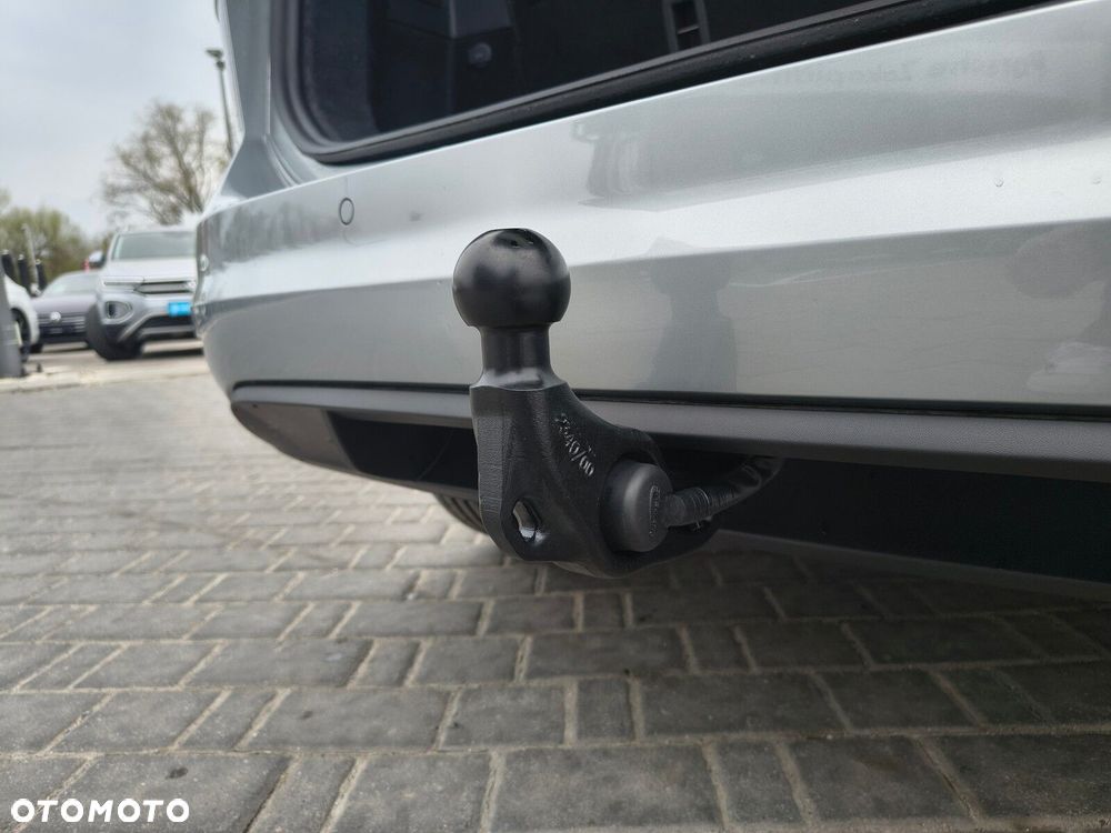 Volkswagen Touran 1.5 TSI EVO Comfortline Plus DSG - 10