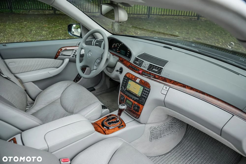Mercedes-Benz Klasa S 500 4-Matic - 32