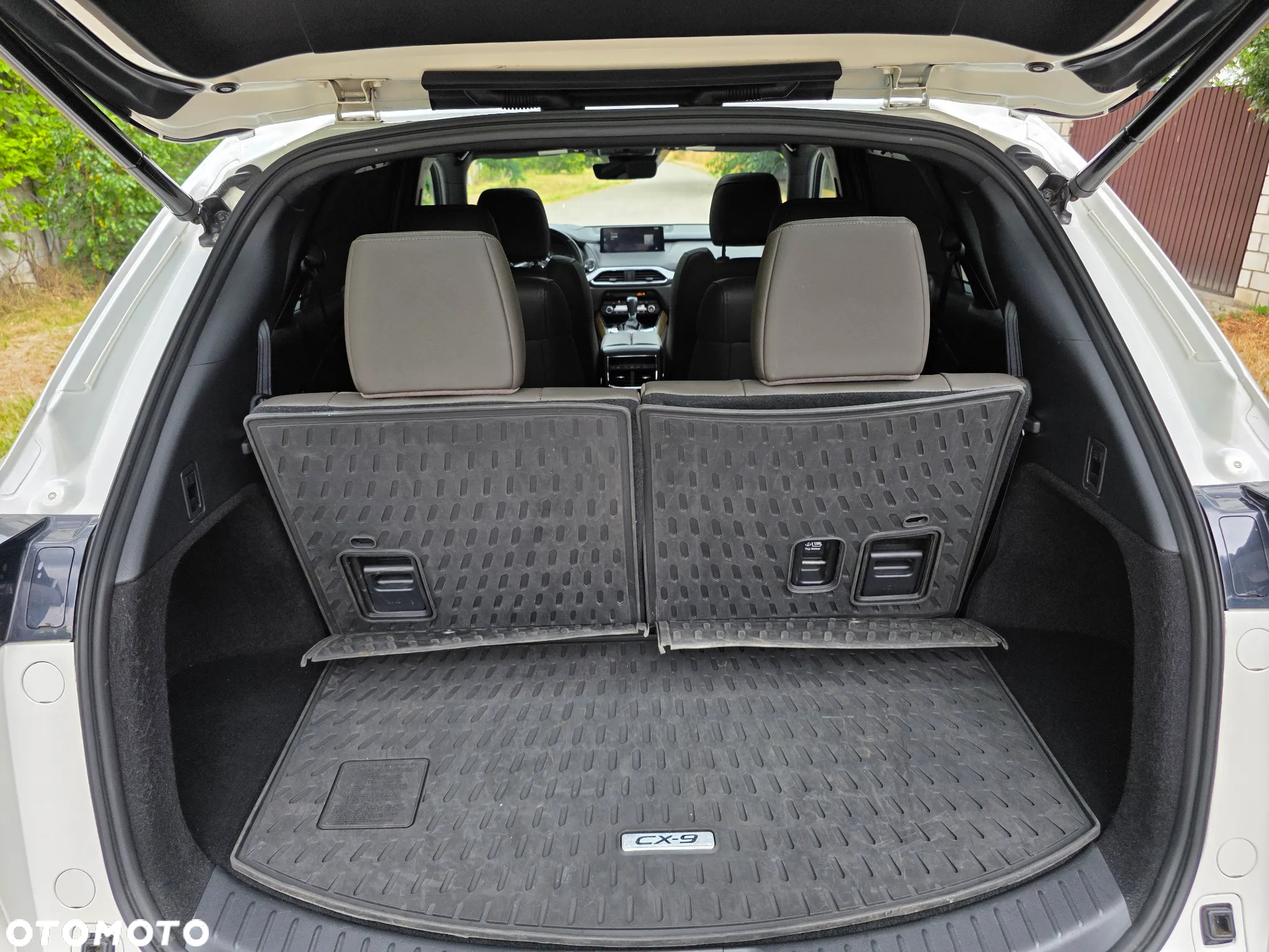Mazda CX-9 - 26