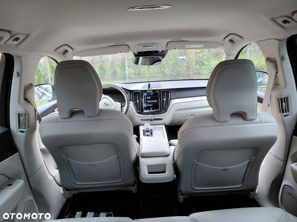 Volvo XC 60 B5 B AWD Inscription - 6
