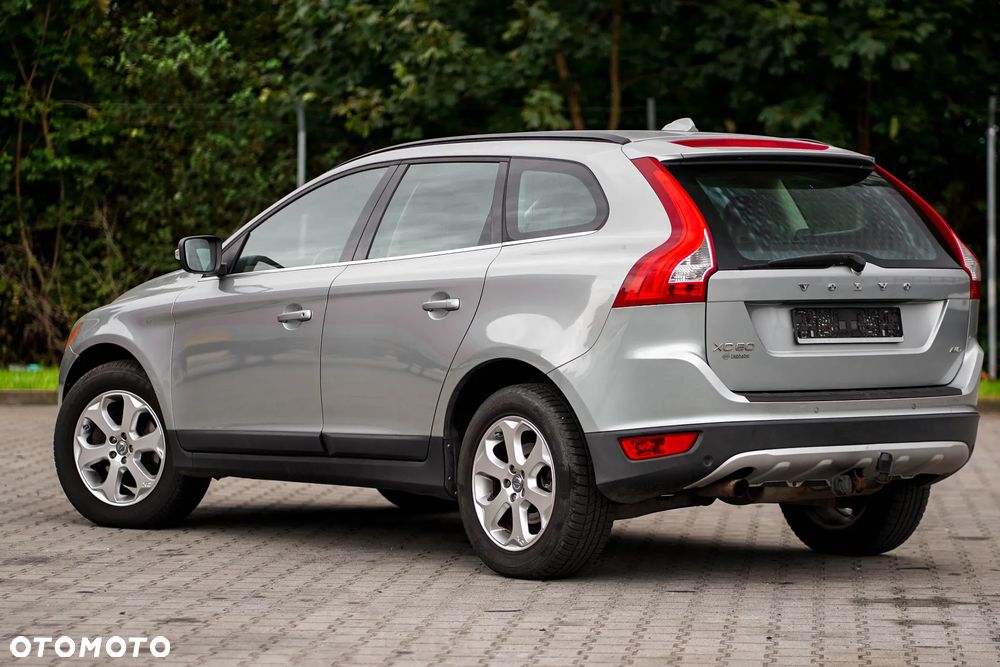 Volvo XC 60 D5 AWD - 14