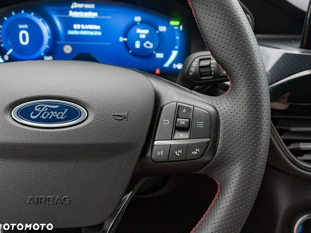 Ford Kuga 2.5 FHEV FWD ST-Line X - 18