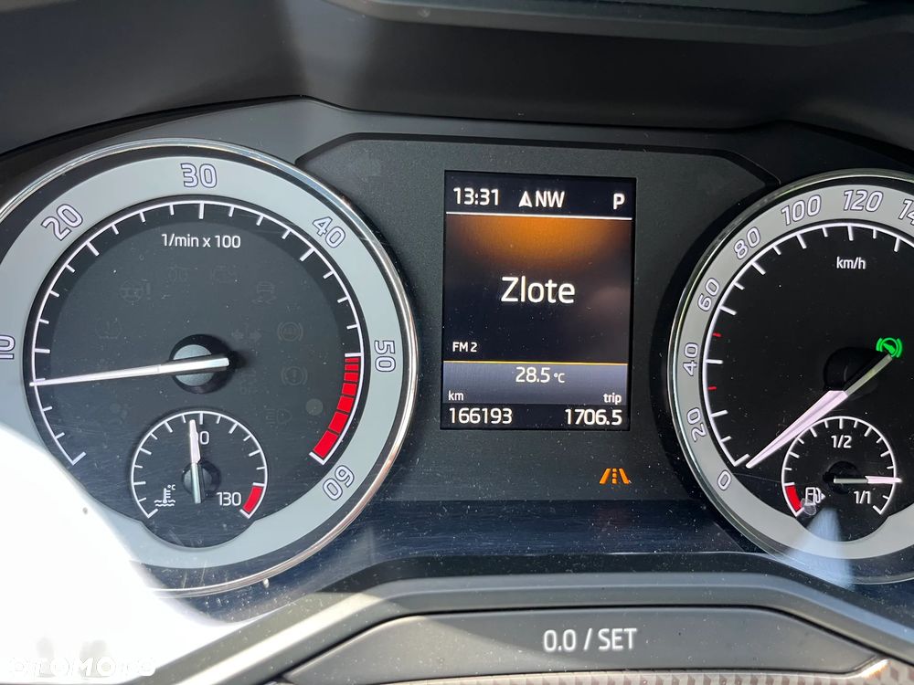 Skoda Superb 2.0 TDI 4x4 DSG Sportline - 15