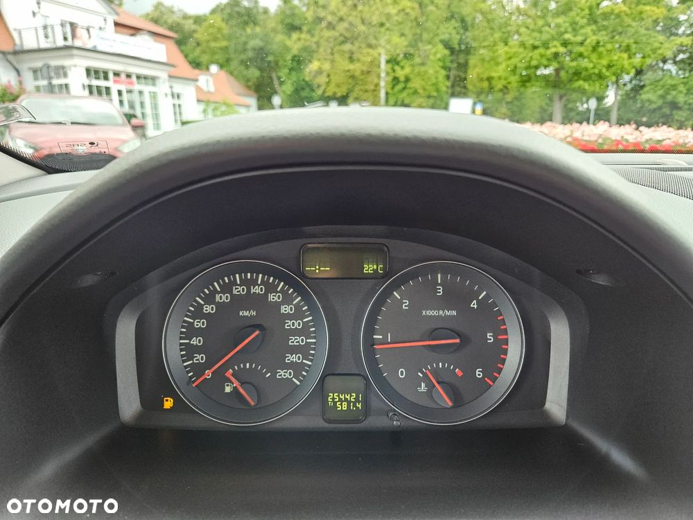 Volvo V50 - 36