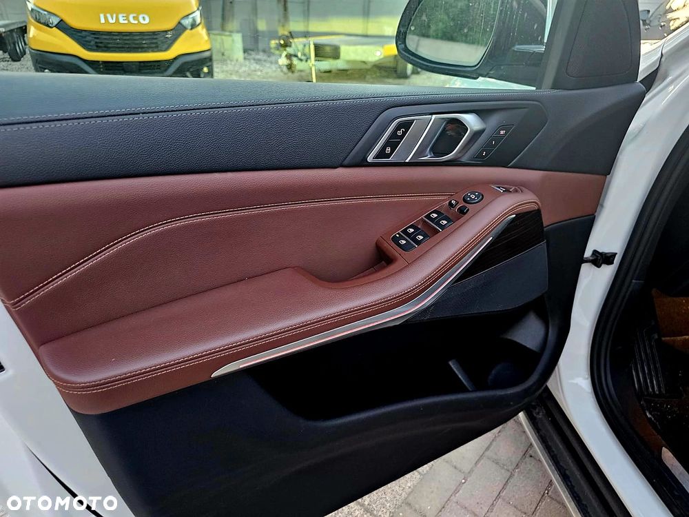 BMW X5 xDrive40i xLine - 30