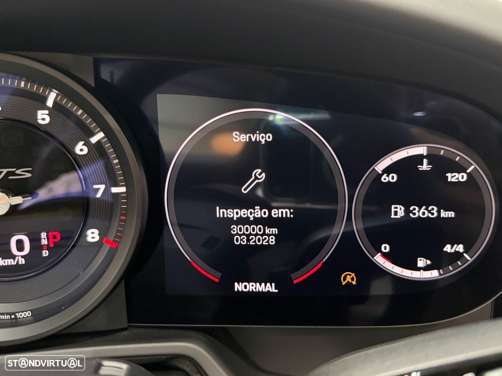 Porsche 911 (992) Targa 4 GTS PDK - 53