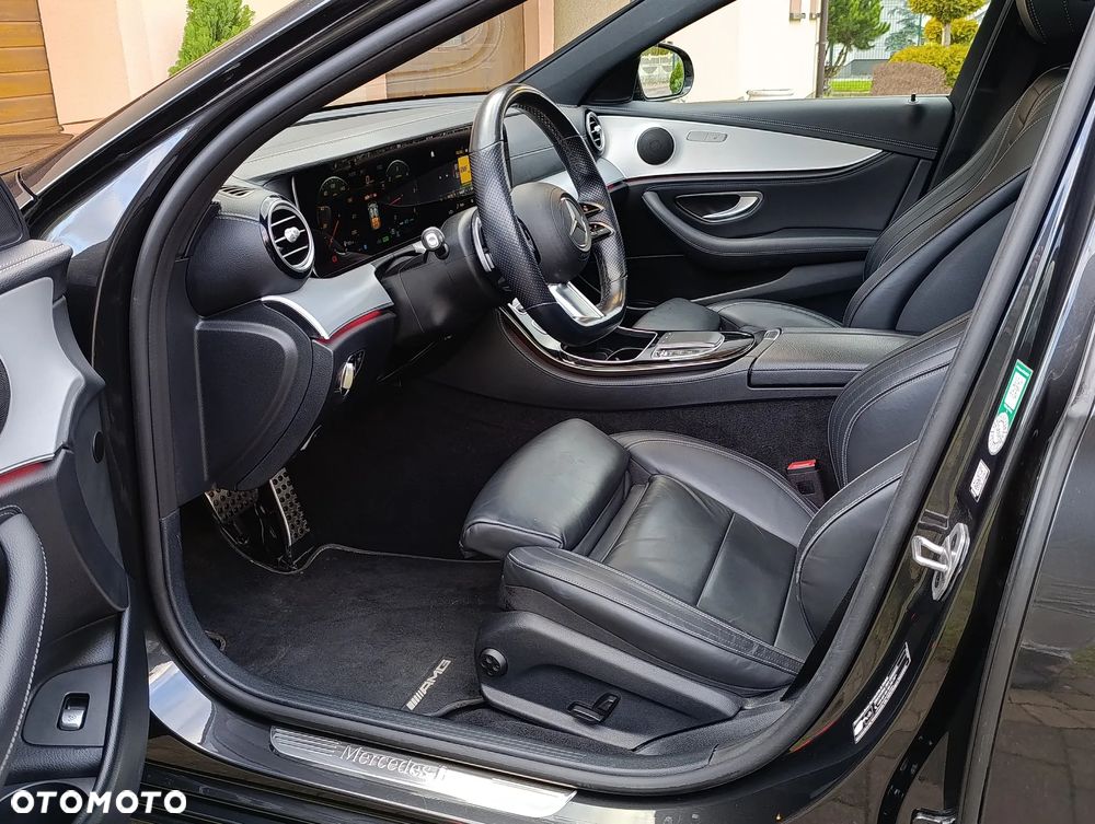 Mercedes-Benz Klasa E 300 d 4Matic 9G-TRONIC AMG Line - 17