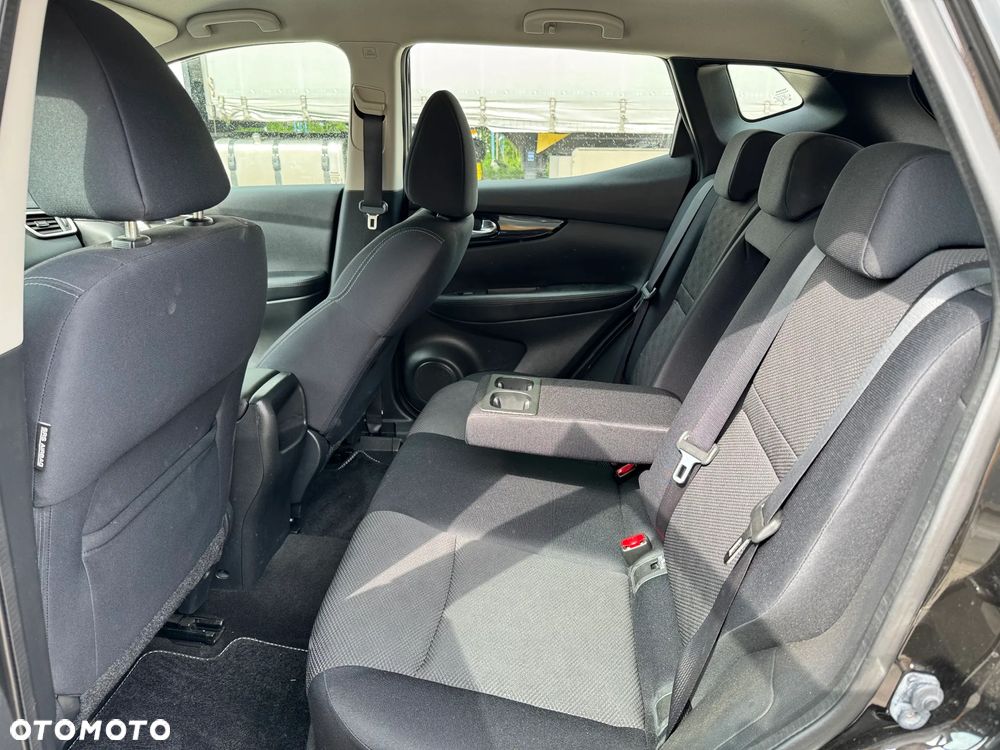 Nissan Qashqai - 17