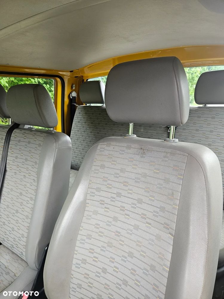 Volkswagen T5 2,0 TDI, LIFT DOKA MAXI,1 ręka, BEZ ADBLUE, Klimatyzacja, Faktura VAT - 9