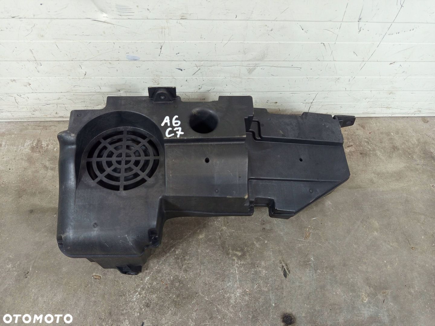 GŁOŚNIK NISKOTONOWY SUBWOOFER AKTYWNY AUDI A6 S6 RS6 C7 4G KOMBI 4G9035381A - 1