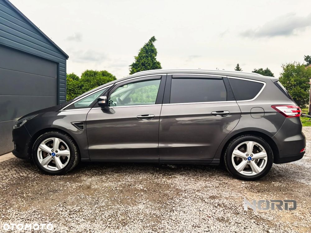 Ford S-Max 2.0 TDCi 4WD Titanium PowerShift - 6