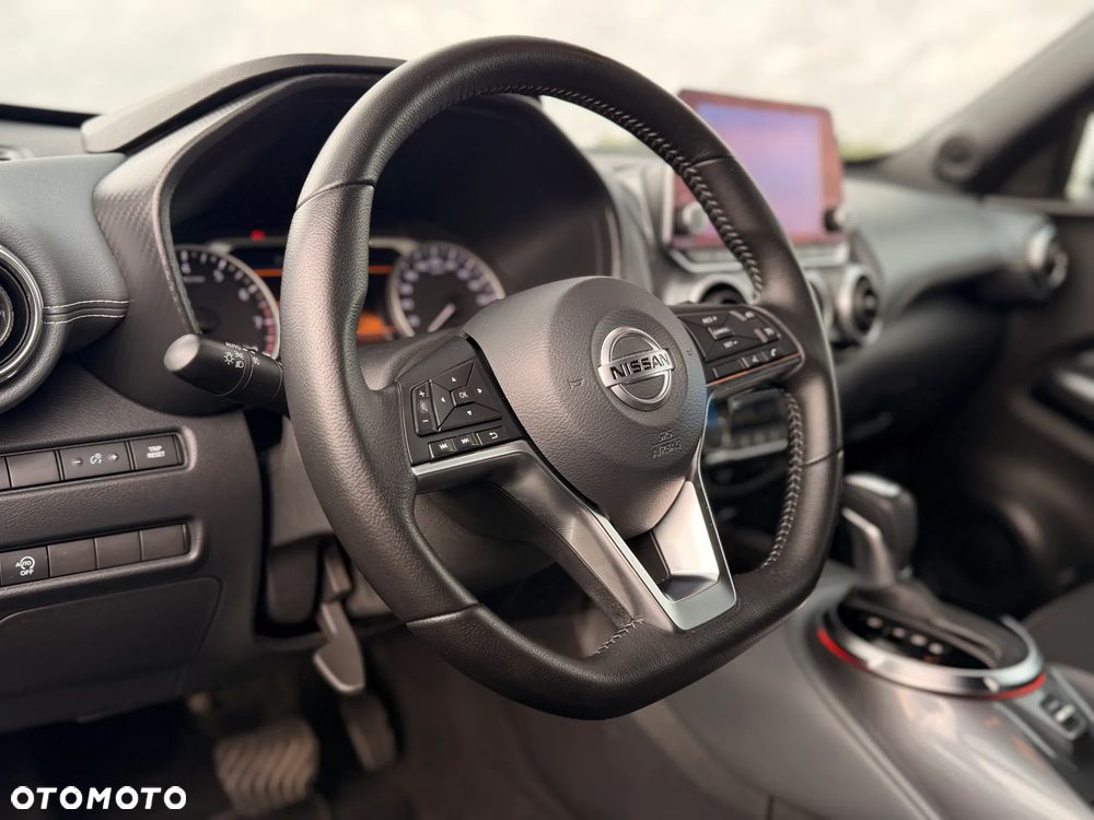 Nissan Juke 1.0 DIG-T N-Connecta DCT - 22