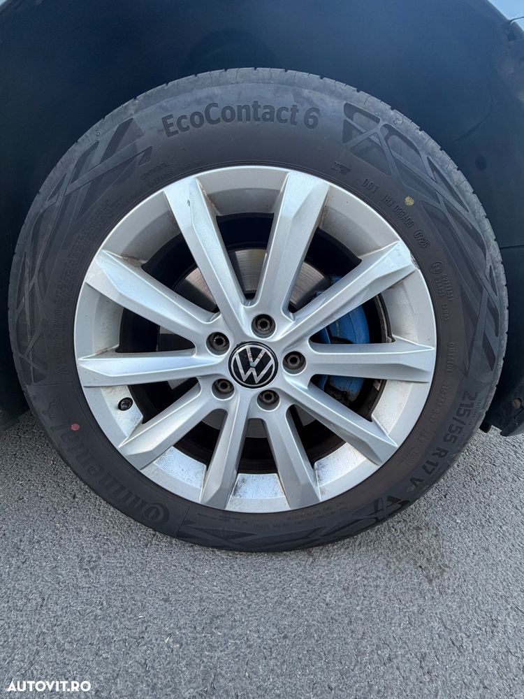 Volkswagen Passat - 6