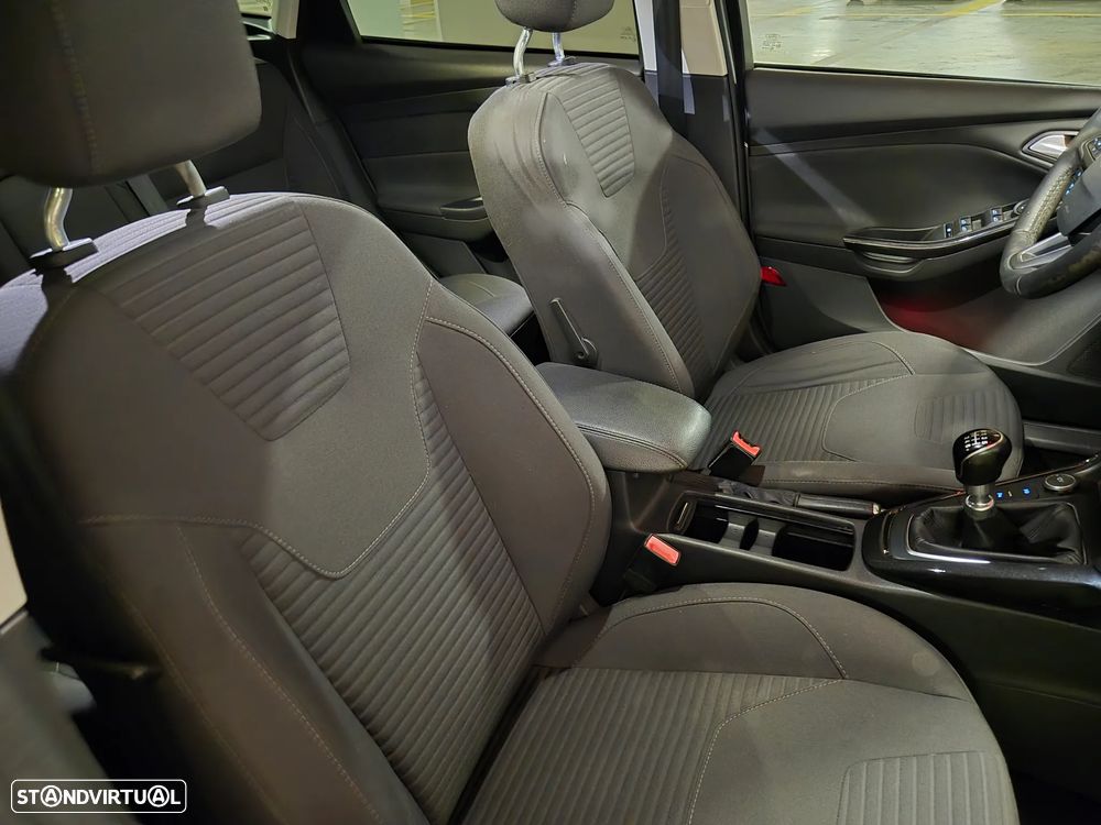 Ford Focus 1.5 TDCi Titanium - 45