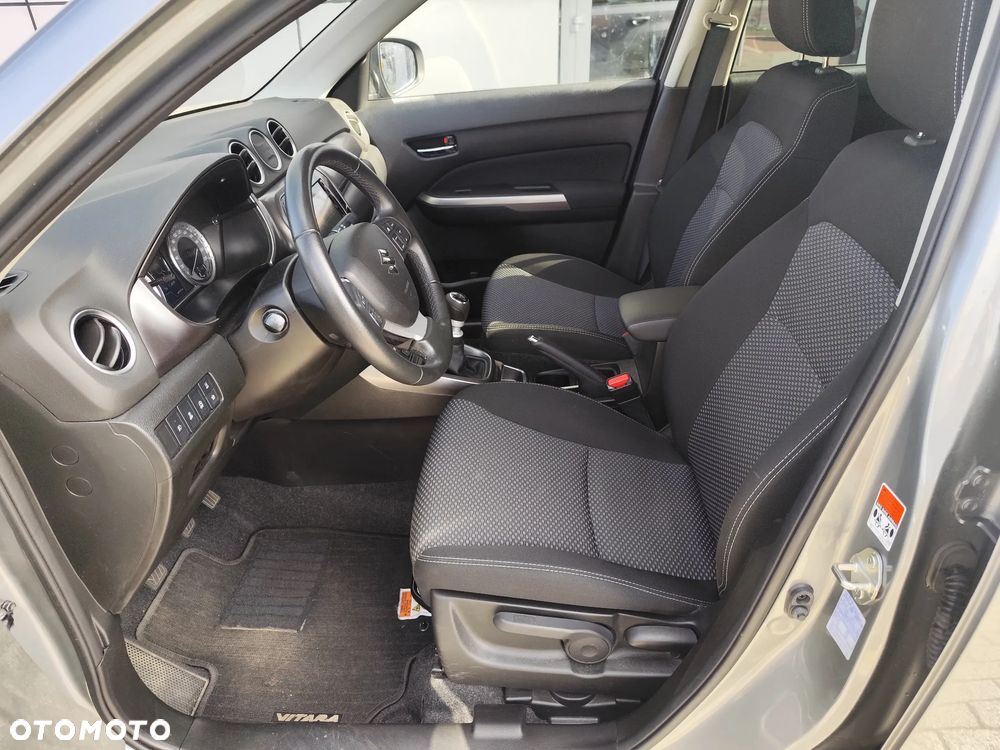 Suzuki Vitara 1.4 Boosterjet SHVS Premium 2WD - 8