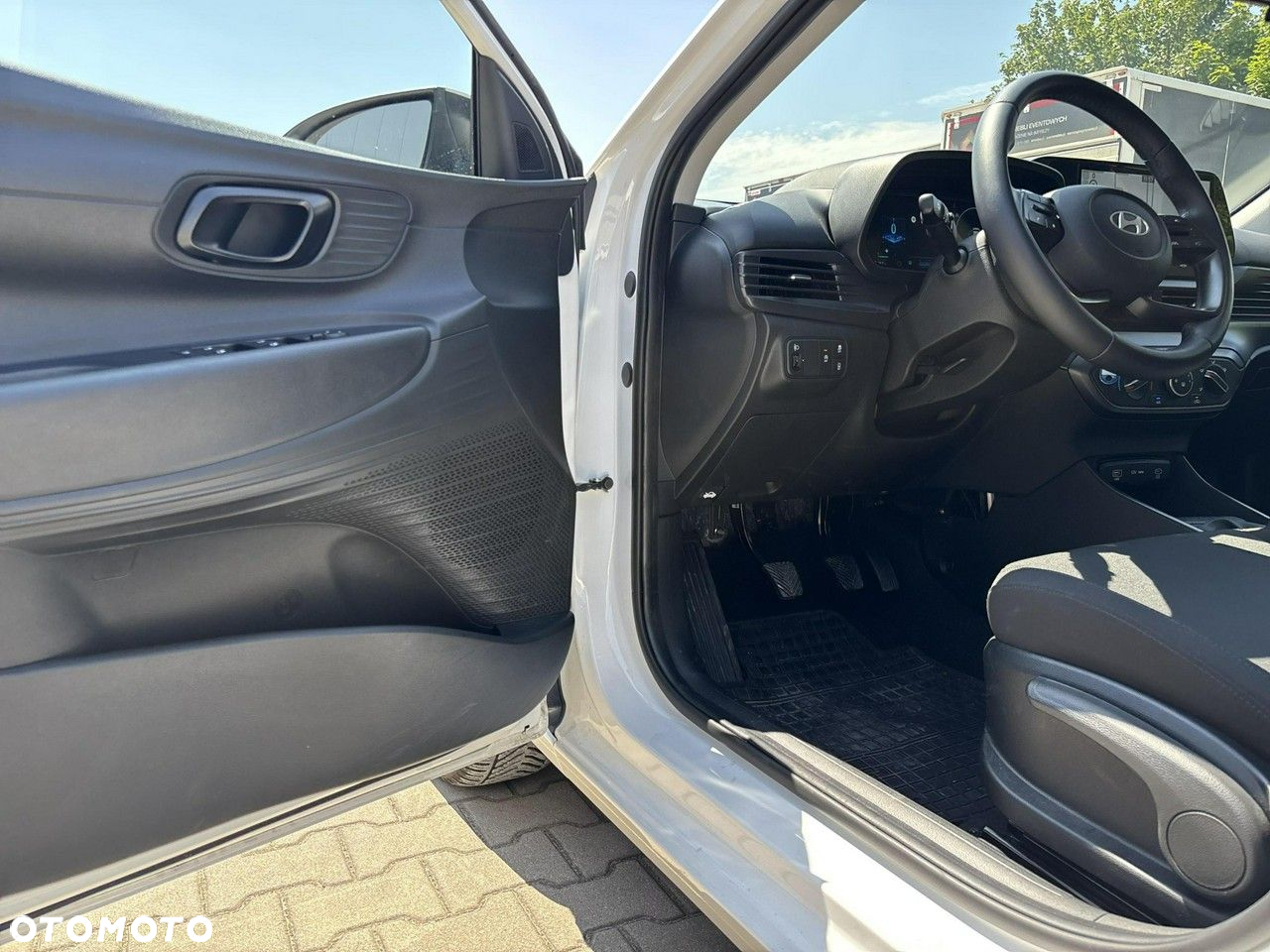 Hyundai i20 1.2 Pure - 10