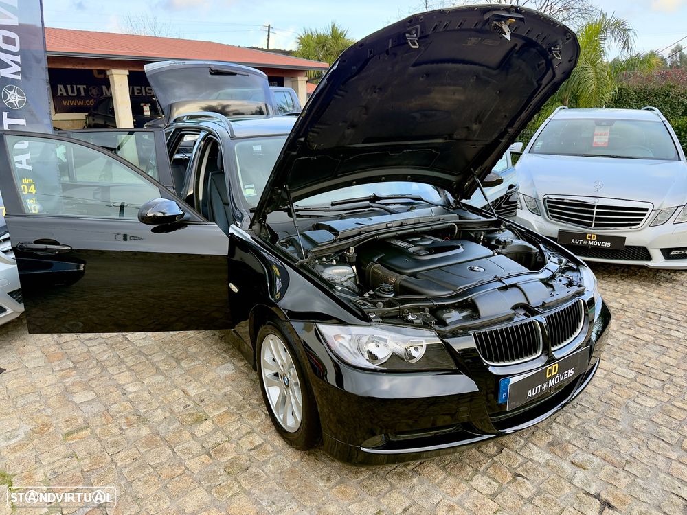 BMW 320 d Exclusive - 28