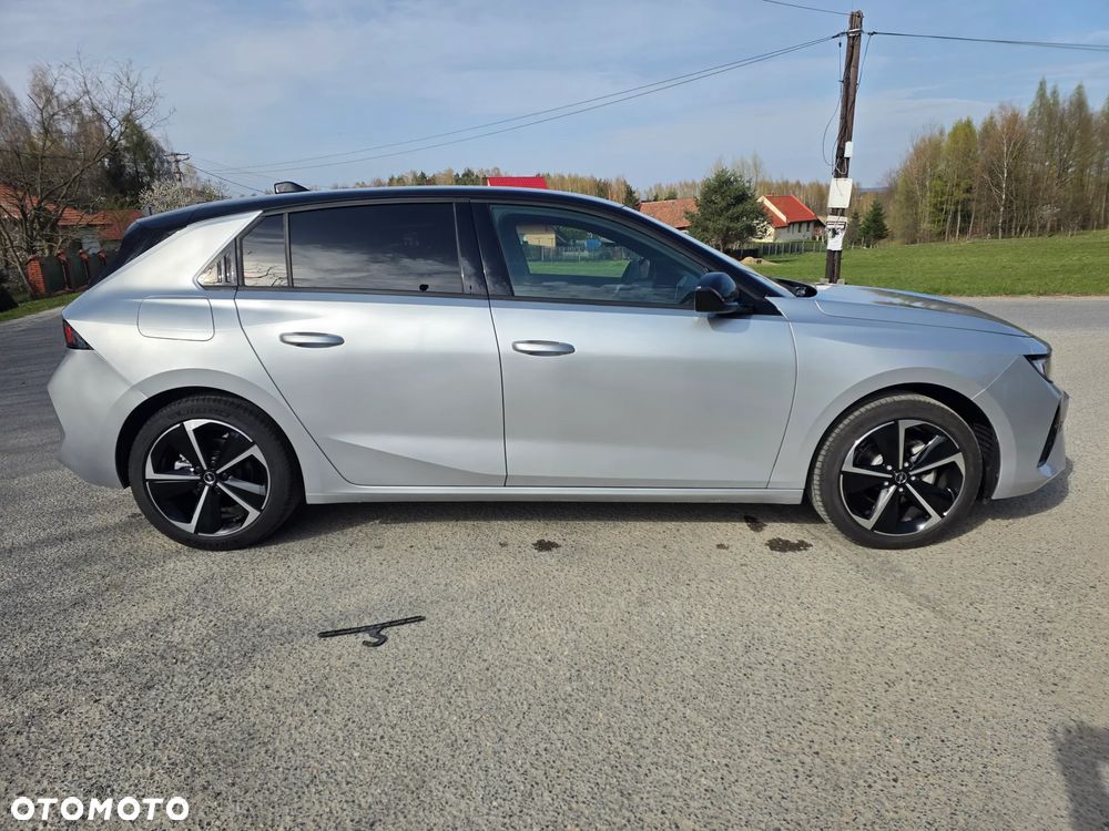 Opel Astra 1.2 Turbo Automatik GS - 6