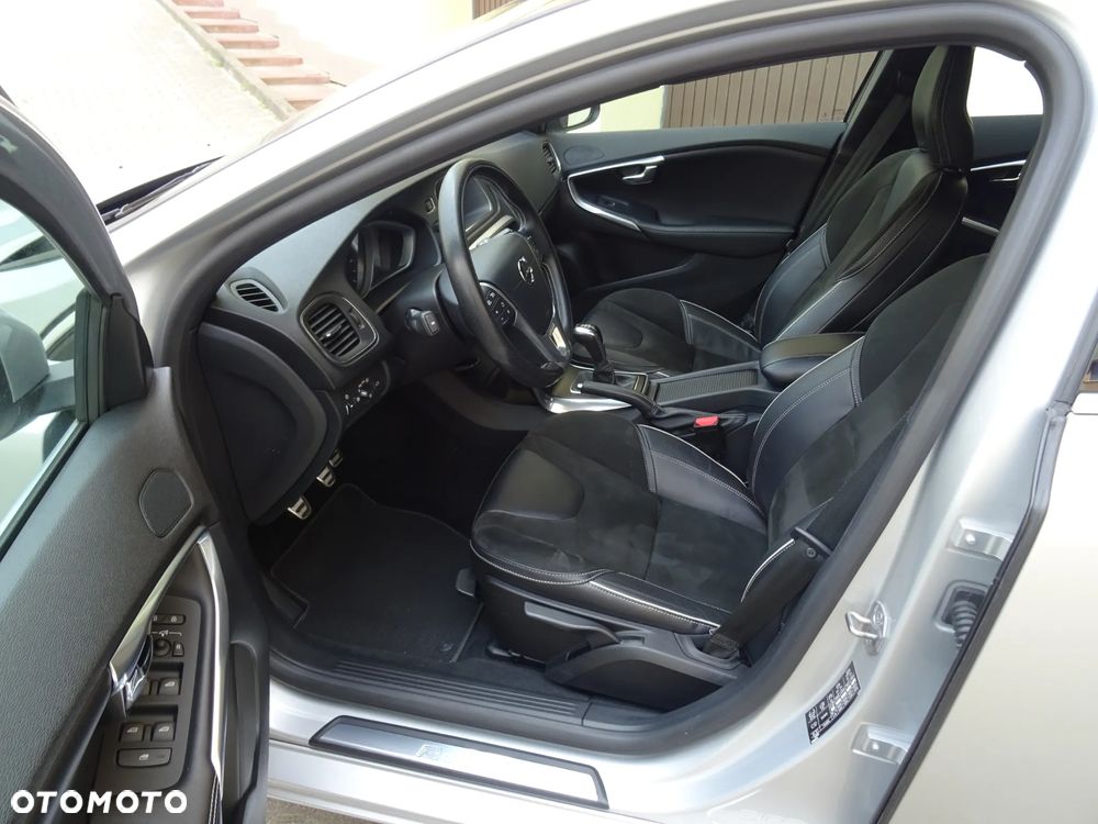 Volvo V40 D2 RDesign - 6