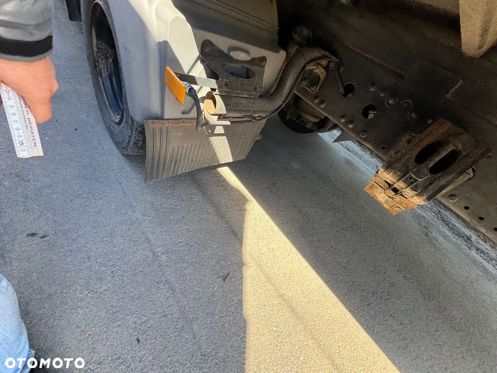 Mercedes-Benz Atego 1224 z Niemiec 9m kontener izoterma podział manual 1222 okazja - 20