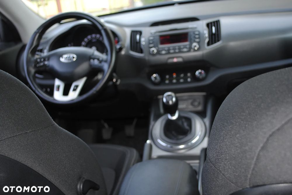 Kia Sportage 1.7 CRDI 2WD Attract - 17