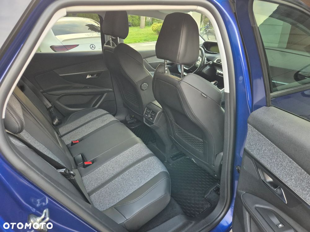 Peugeot 3008 - 20