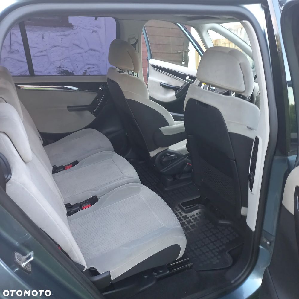 Citroën C4 Grand Picasso - 11